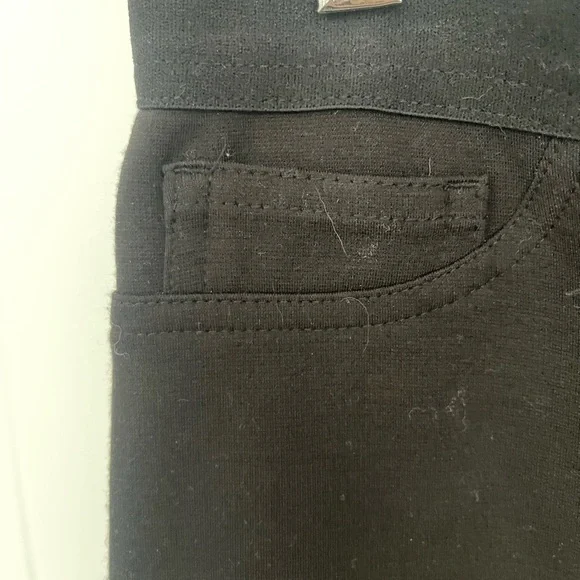 T Tahari Black pull on pants size XL - Picture 2 of 7